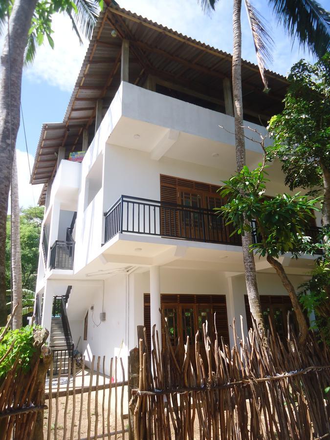 Bed and Breakfast Hiriketiya White House Dikwella Sur Exterior foto