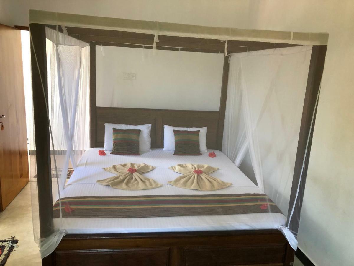 Bed and Breakfast Hiriketiya White House Dikwella Sur Exterior foto